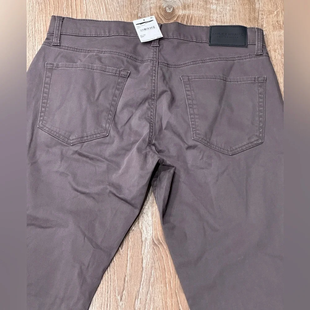 121 Slim Straight Sateen Stretch Jean - Picture 4 of 4